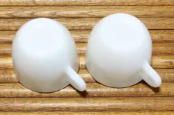 MUGS HANDLES