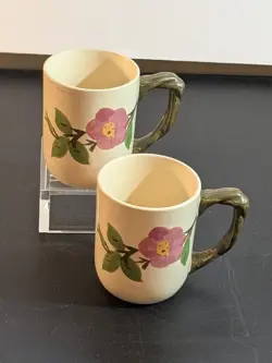 ROSE COFFEE MUG