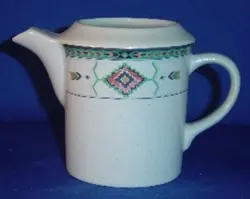 PITCHER 10OZ