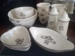 VINTAGE PFALTZGRAFF VILLAGE PATTERN SET OF 16