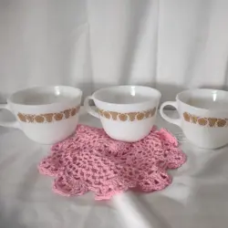 3 VINTAGE PYREX CORNING WARE TEA COFFEE CUPS MUGS BUTTERFLY GOLD C HANDLE