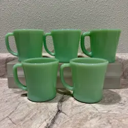 JADEITE D-HANDLE COFFEE