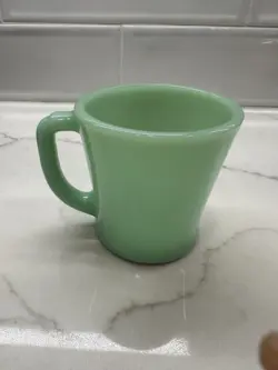 JADEITE FIRE-KING OVEN WARE D HANDLE MUG VINTAGE USA