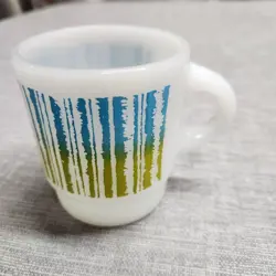 MILKGLASS MUG