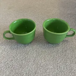 SET OF 2 VINTAGE FIESTAWARE GREEN TEACUP CERAMIC MUG DRINKWARE FIESTA WARE