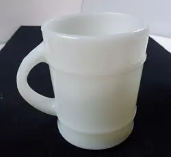 VINTAGE ANCHOR HOCKING FIRE KING BARREL MUG WHITE MILK GLASS COFFEE CUP MUG