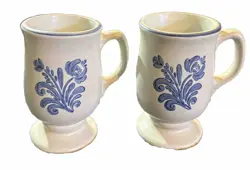 VINTAGE PAIR OF PFALTZGRAFF YORKTOWNE COFFEE MUGS