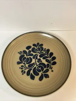ART DINNER PLATE
