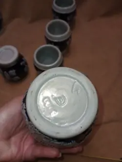 MATCHING MUGS