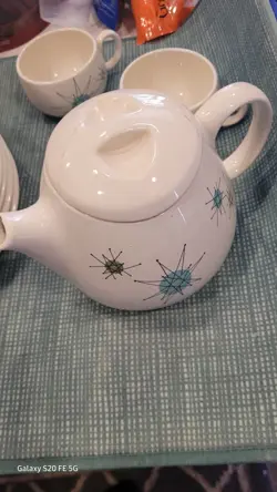 STAR BURST DISHES