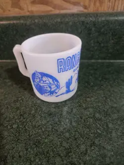 BLUE HANDLE MILK