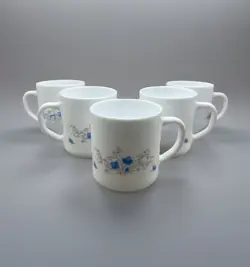 VINTAGE ARCOPAL FRANCE MILK GLASS MUGS CUPS BLUE FLOWERS SET OF 5
