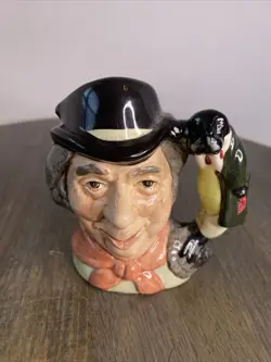 CARPENTER ROYAL DOULTON