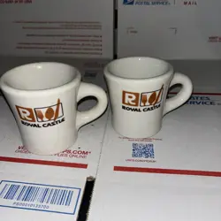 2 RARE VINTAGE ROYAL CASTLE COFFEE MUG JACKSON CUSTOM CHINA FALLS CREEK PA USA