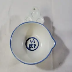 CUP 1/2 CUP