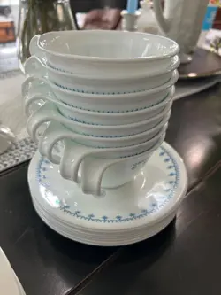 SAUCER HOOKED