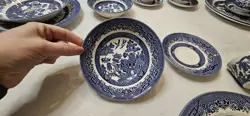 CHURCHILL ENGLAND DISHES