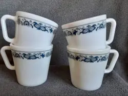 SET OF 4 VINTAGE PYREX OLD TOWN BLUE D-HANDLE COFFEE MUGS CUPS #1410