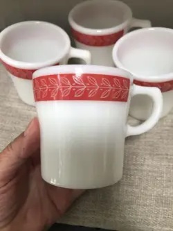 BANDS MILK GLASS
