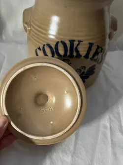FOLK ART STONEWARE