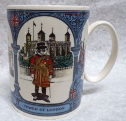 LONDON SCENE