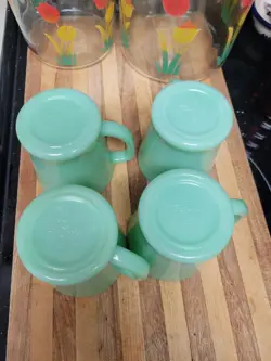 JADEITE HANDLE MUGS
