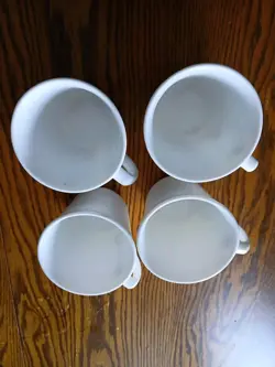 WHITE MUGS HANDLE.