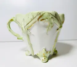 MUSTACHE MUG