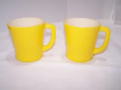 (2) VINTAGE FIRE KING YELLLOW MUGS D HANDLE EXCELLENT CONDITION