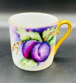 MUG VINTAGE SIGNED HAND PAINTED PLUMS COFFEE CUP