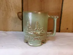 GREEN MUG C1