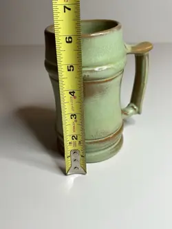 POTTERY TALL MUG