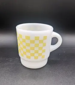 CUP YELLOW CHECKER