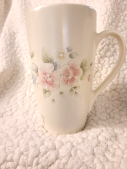 DAINTY