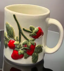 STRAWBERRIES FRUIT COFFEE