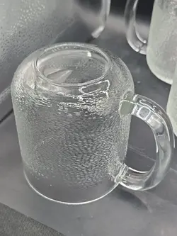 CLEAR GLASS BEER