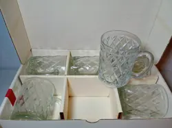 VINTAGE CRYSTAL MUGS