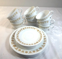 PLATES CUPS 22