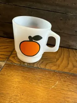 HOCKING ORANGE FRUIT