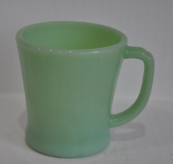 VINTAGE ANCHOR HOCKING FIRE KING JADEITE COFFEE MUG WITH D HANDLE