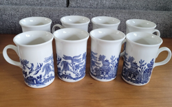 4 COFFEE MUGS