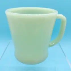 VINTAGE 1951-61 JADEITE FIRE KING MUG  D HANDLE COFFEE TEA CUP OVEN WARE EUC