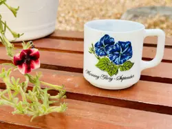 GLORY MILK GLASS