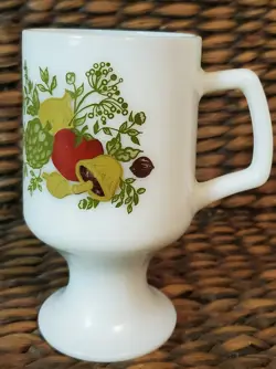 MILK GLASS PEDESTAL