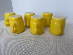 YELLOW MUGS SET