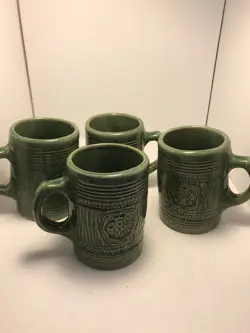 SET PITCHER