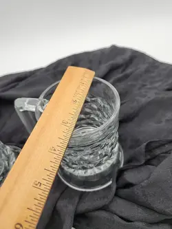 HANDLE GLASSES