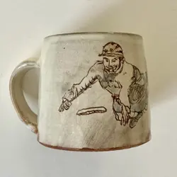 HANDCRAFTED POTTERY MUG