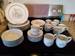 GENUINE STONEWARE ASHBERRY