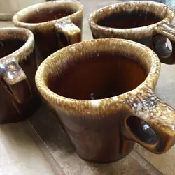 SET OF 4 VTG HULL POTTERY BROWN DRIP GLAZE COFFEE MUGS CUPS OVEN PROOF USA